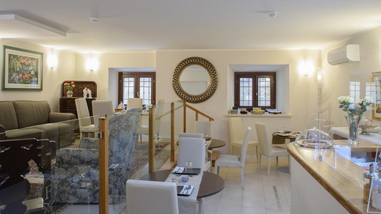 Flora Hotel Todi Zewnętrze zdjęcie