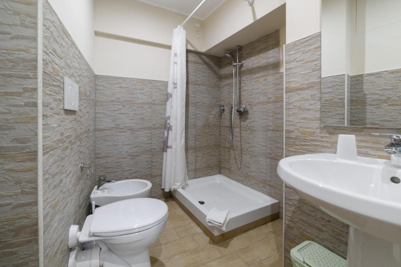 Flora Hotel Todi Zewnętrze zdjęcie